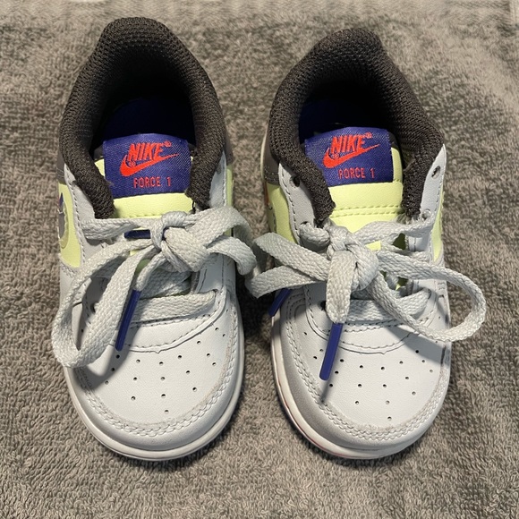 Nike Air Force 1 LV8 1 (TD)  - Toddler 5C - Platinum Violet “Dunk It” - Picture 2 of 5